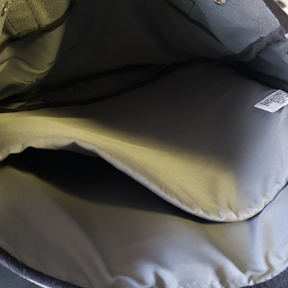 Bruichladdich 1881 Laptop Case/ Messenger bag - Picture 4 of 6